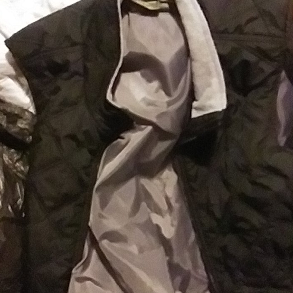 sleeveless jacket